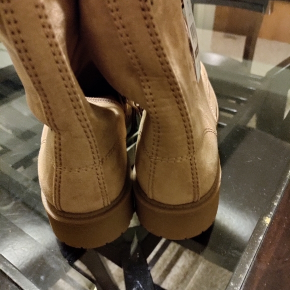 Brand New Hicking Boots - Picture 3 of 5